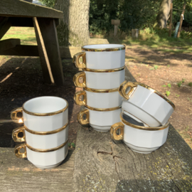 PILLIVUYT, vintage koffiekopjes