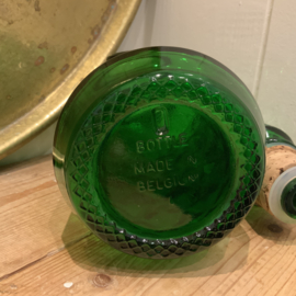 Vintage fles met stop van groen glas