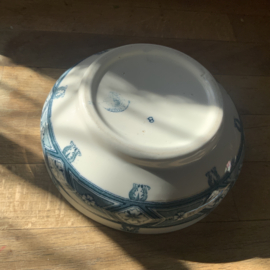 Klein antiek schaaltje