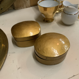 Set van 2 goudkleurige doosjes van papier-maché
