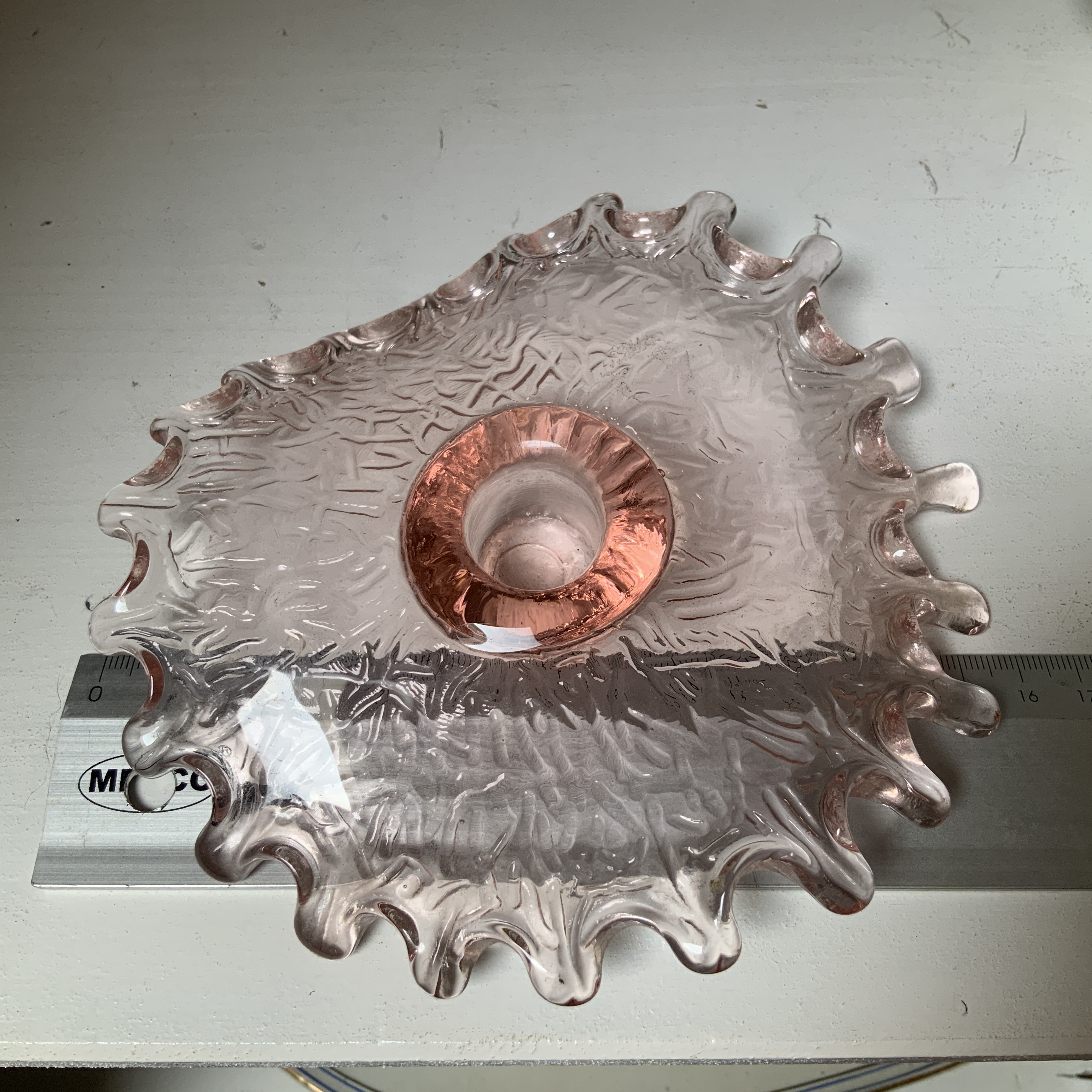 Vintage kandelaar,  roze glas