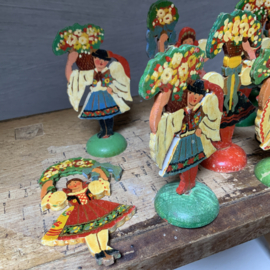 Folklore poppetjes