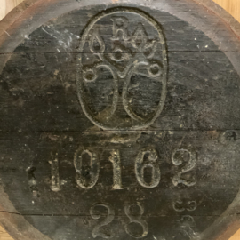Deksel van oud biervat ORANJEBOOM