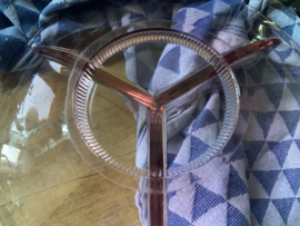 Verdeelschaal van roze persglas