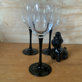 LUMINARC wijnglas met zwarte voet