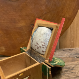 Vintage speldenkussenhuisje