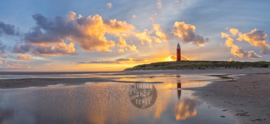 Vuurtoren van Texel, ringen in de hoeken.