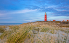 Vuurtoren van Texel, ringen in de hoeken.