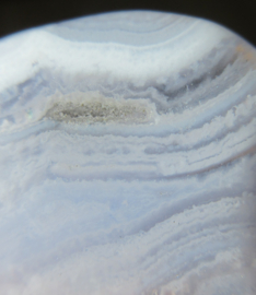 Chalcedoon hanger (K58)