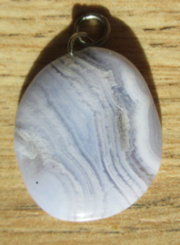 Chalcedoon hanger (K58)