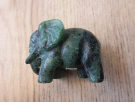 Olifant Ruby Zoisiet (#80)