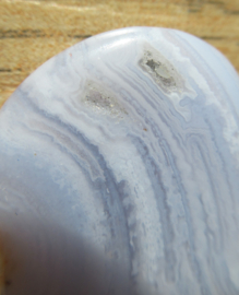 Chalcedoon hanger (K59)