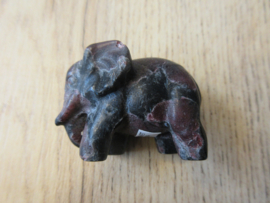 Olifant Garnet (#81)