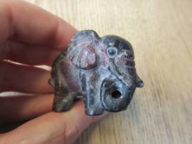 Olifant Garnet (#81)