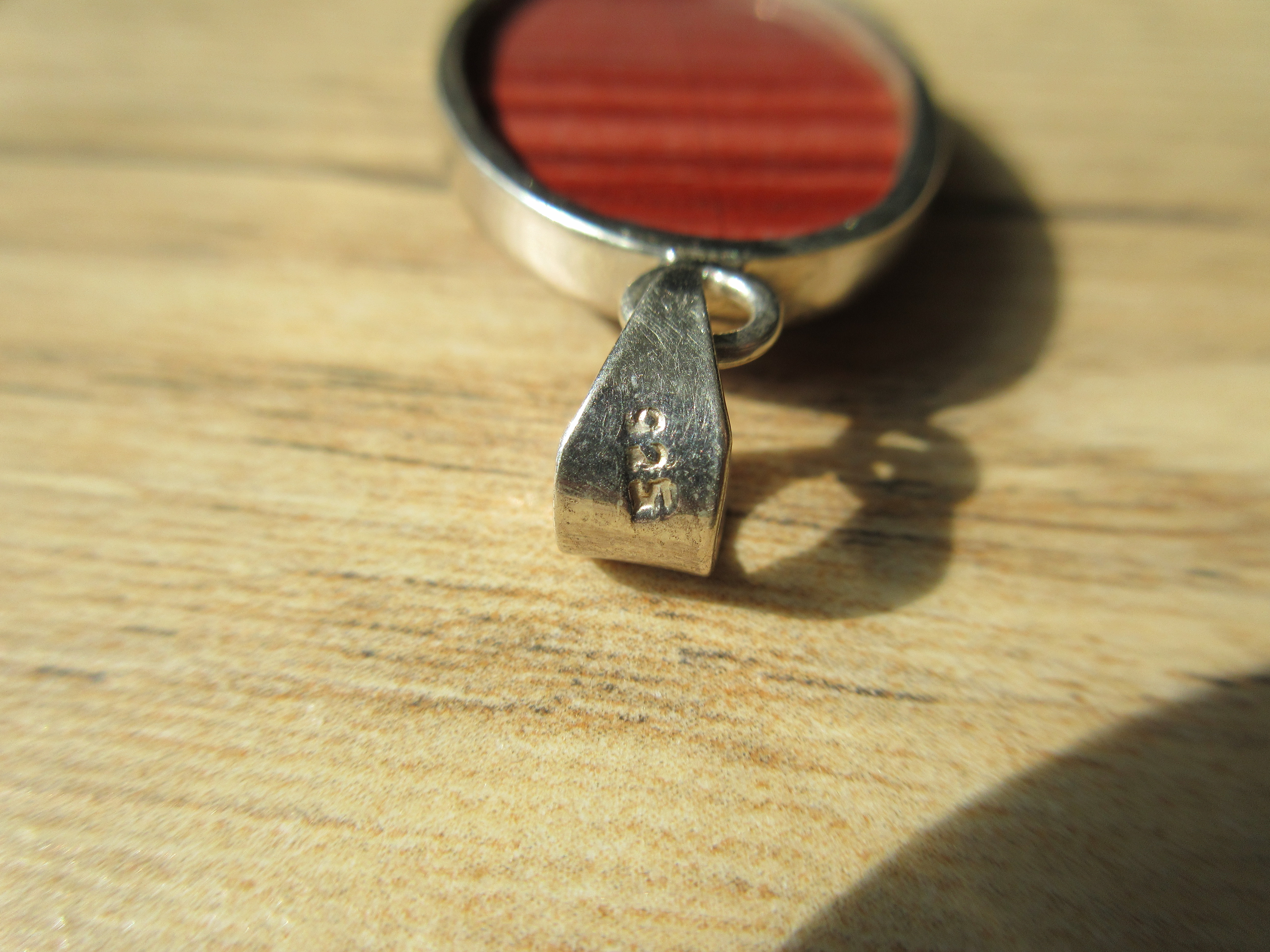 Mookaiet hanger (K62)
