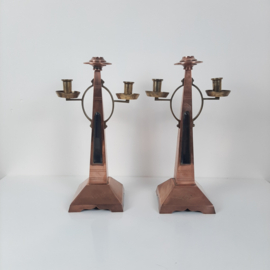 Set van 2 prachtige Amsterdamse School | Art Deco koperen kandelaars