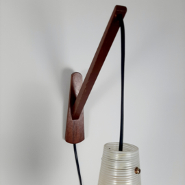 Jaren 50 wandlamp | hout met glazen kapje