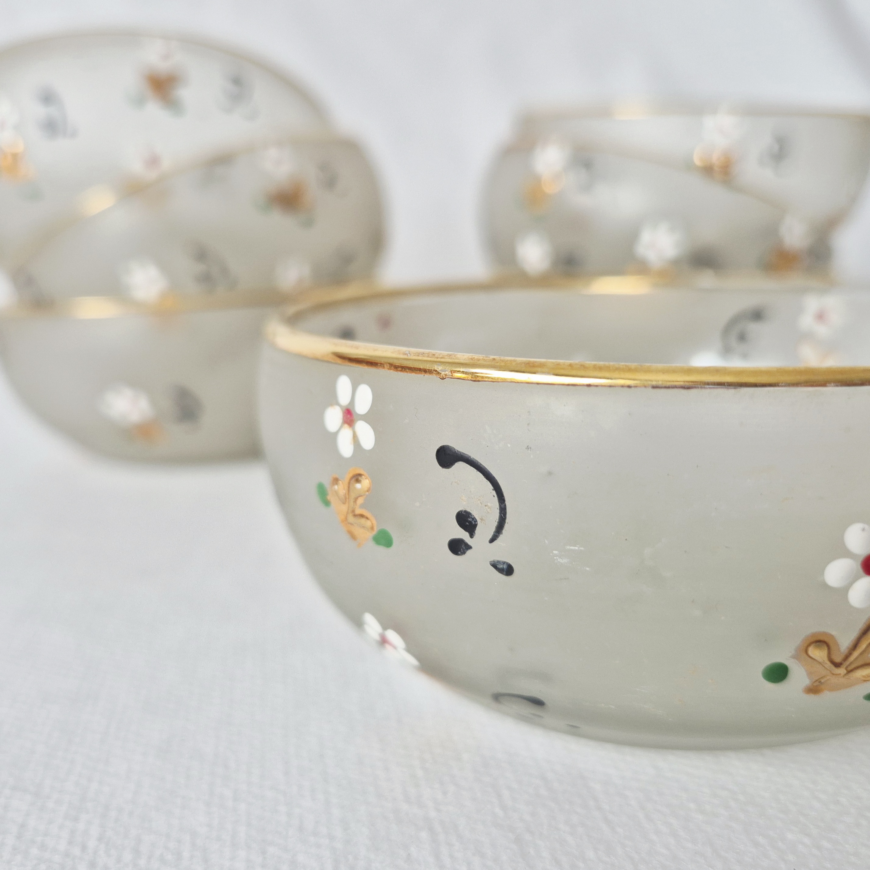 Set vintage glazen kommetjes | Set stijlvolle schaaltjes