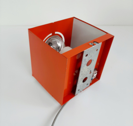 Vintage wandlamp van Philips | Jaren 70 kubus lamp | Oranje