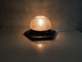 Jaren 60 plafondlamp, op hexagon plaat