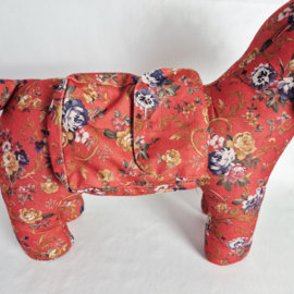 Vintage stoffen hond | Knuffel rood met bloemenprint