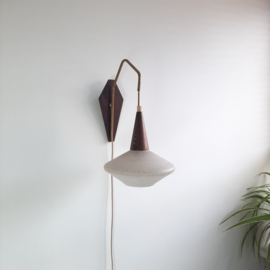 Prachtig Deens design jaren 50 wandlampje