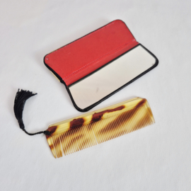 Vintage Petit Point etui met spiegel en kam
