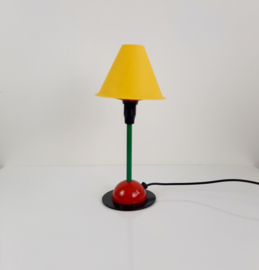 Vintage ikea tafellamp memphis style, jaren 80 lampje, model B9409