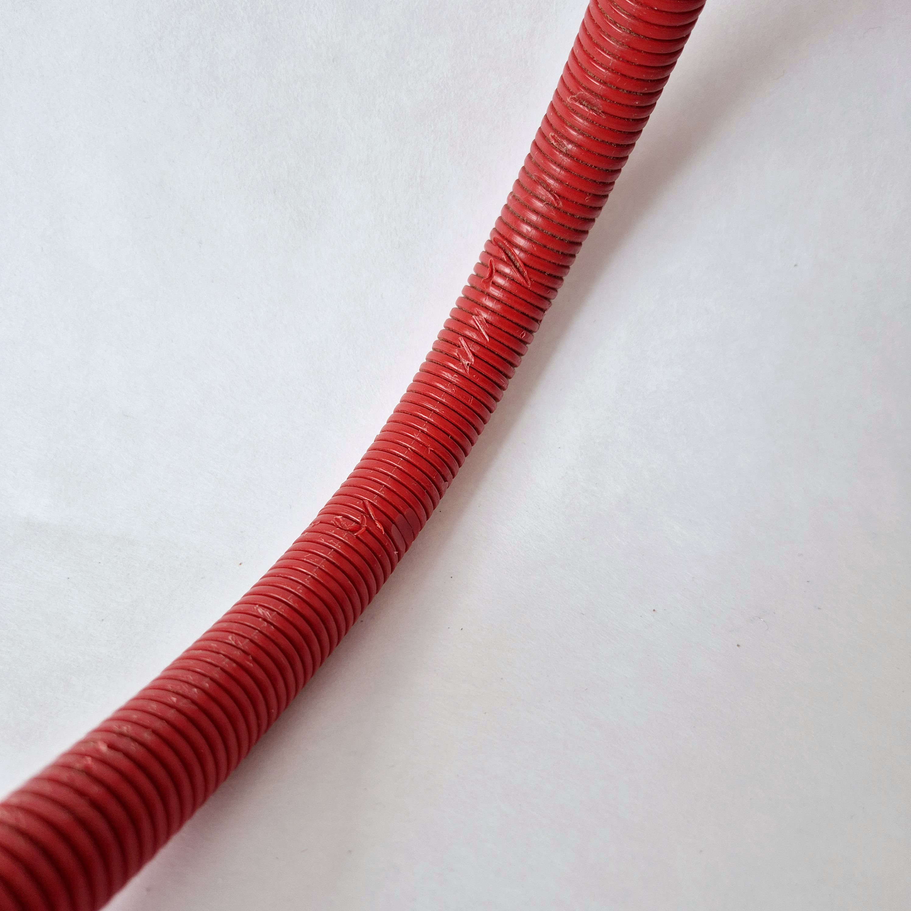 Snake lamp van Isao Hosoe | Valenti - Tafellamp - Hebi | Vintage slangenlamp | Snake lamp rood of wit