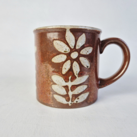 Vintage Jaren 70 mok met bloem
