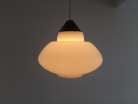 Hanglamp Louis Kalff met bakeliet