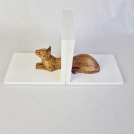 Vintage houten boekensteun met Kat