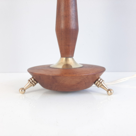 Vintage tafellamp | Jaren 60 lamp met messing en teak | Lampenvoet