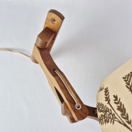 Vintage houten wandlamp