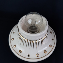 Art Deco porseleinen plafondlamp met kap van geribd glas | DRG lamp