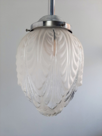 Art Deco glazen hanglamp | Hoge hanglamp met satijnglas in prachtig ontwerp | Origineel Art Deco lamp | Jaren 30 verlichting