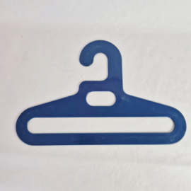 Set van 5 kledinghangers uit de jaren 70