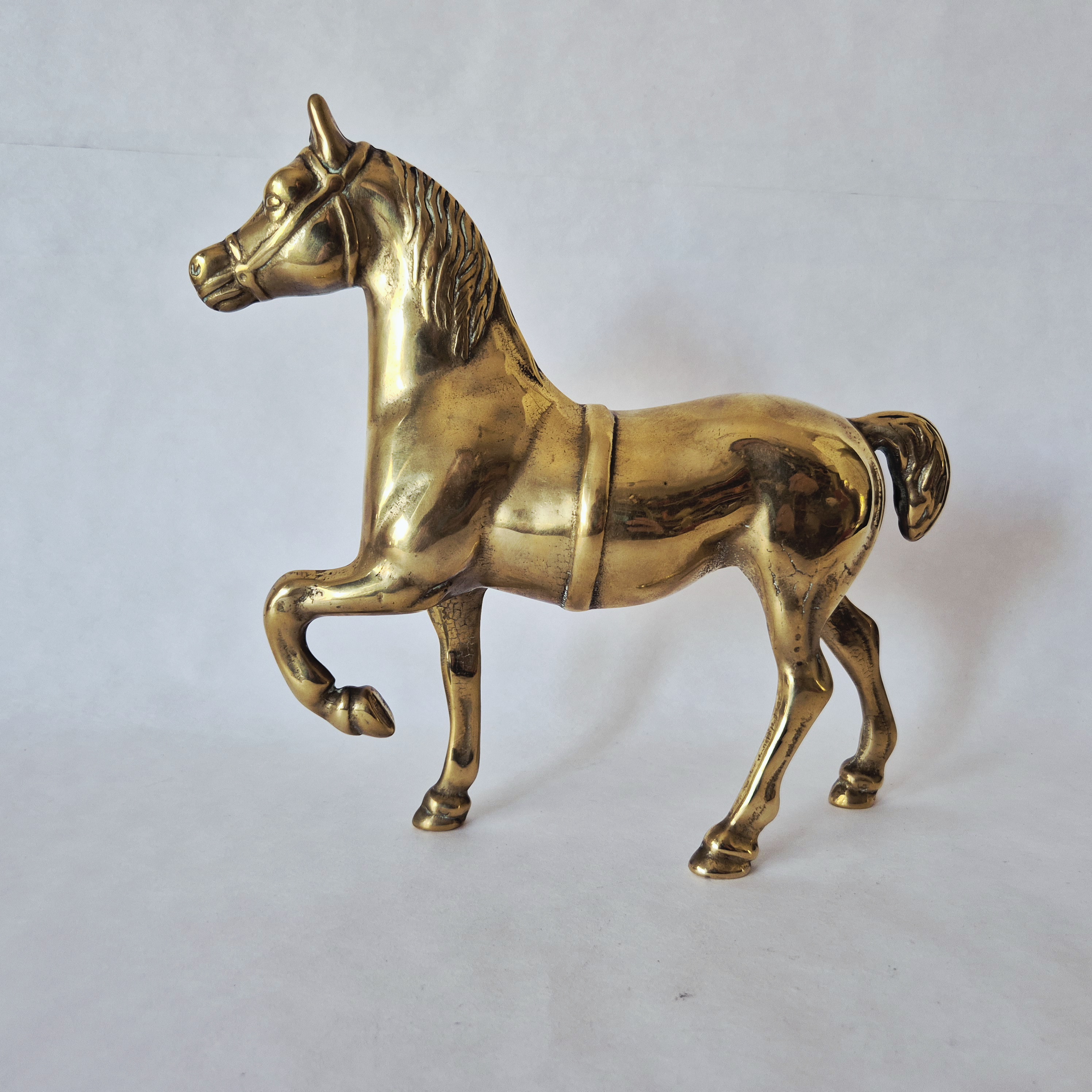 Vintage messing beeld paard