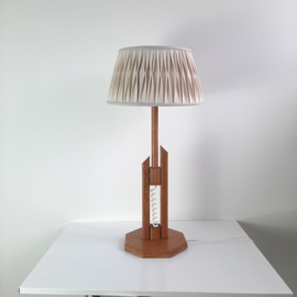 Prachtige jaren 70 houten tafellamp