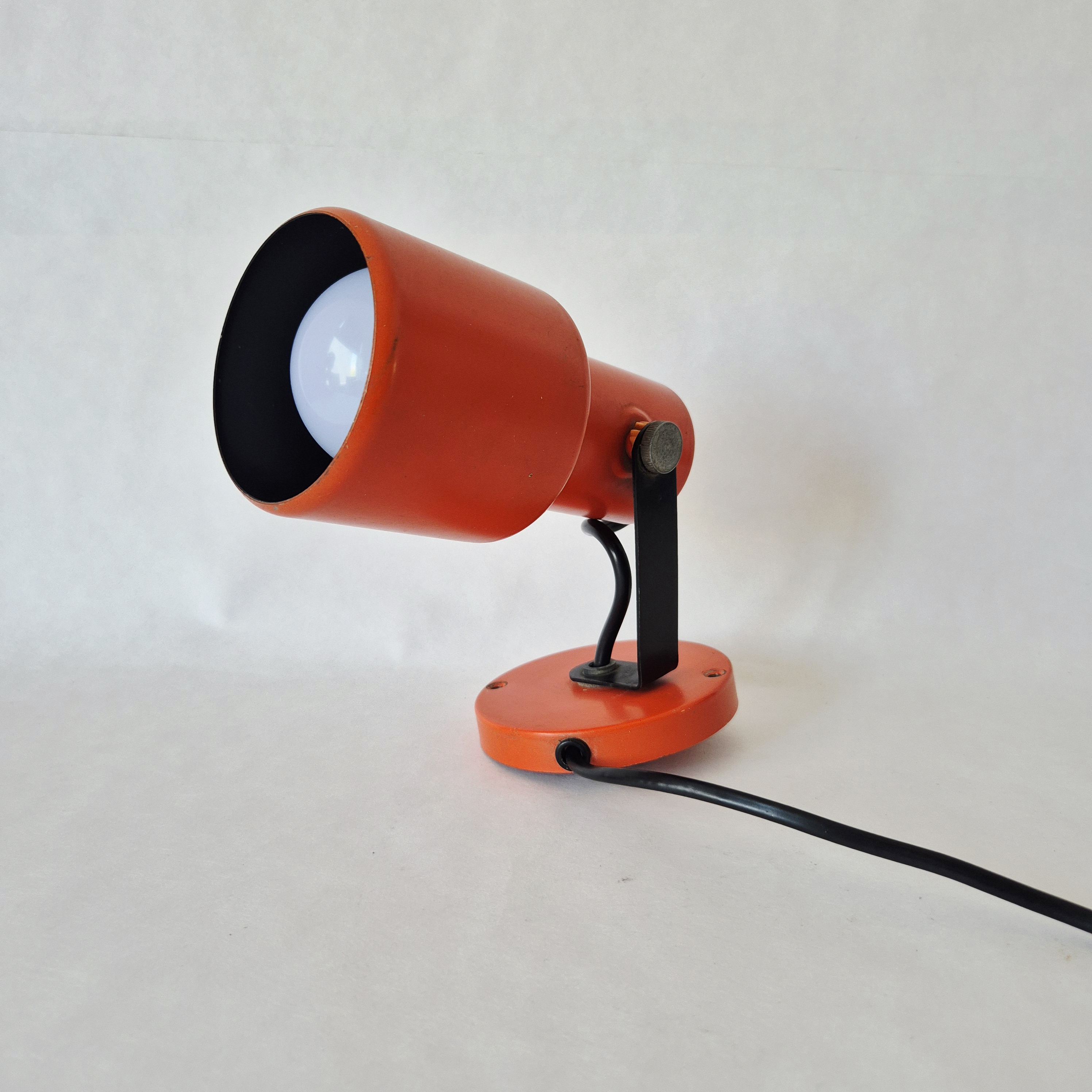 Vintage oranje spot, jaren 70 wand of plafondlamp