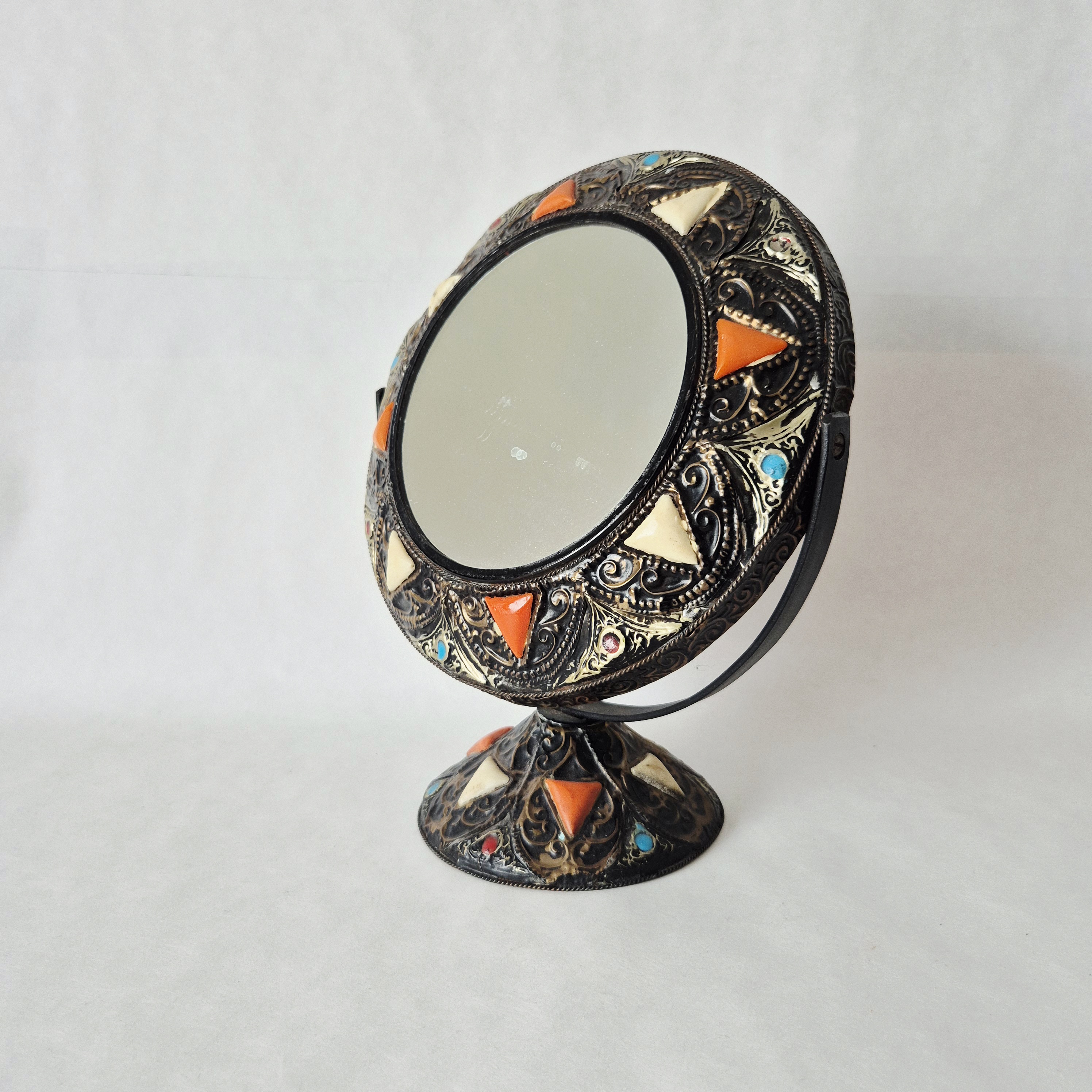 Marokkaanse make-up spiegel | Tafel spiegel | Spiegel met been inleg | Berbers patroon