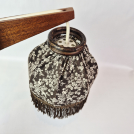 Vintage wandlamp met stoffen kap en franjes