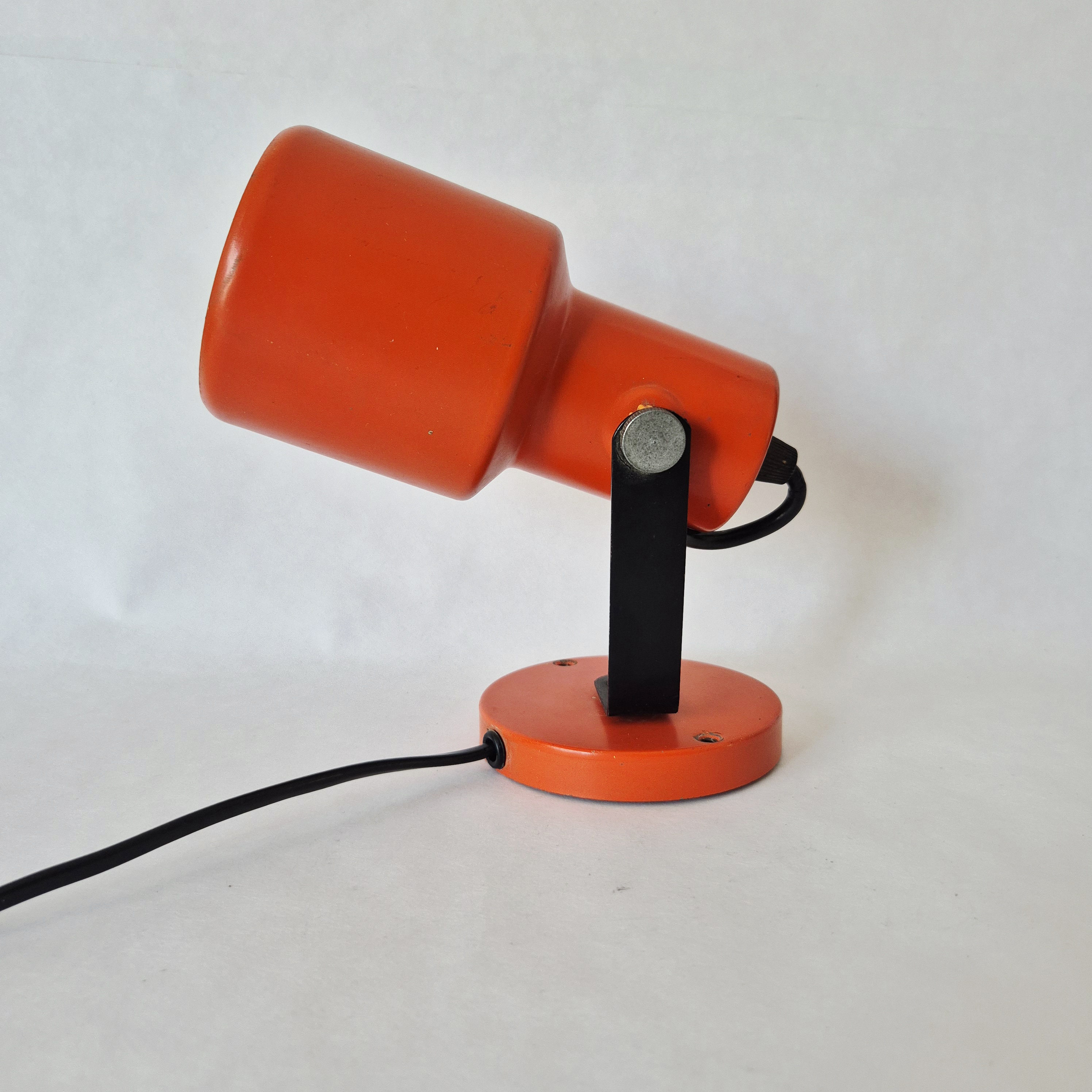 Vintage oranje spot, jaren 70 wand of plafondlamp