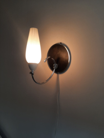 Jaren 50 wandlamp, chroom met zwart, vintage lampje