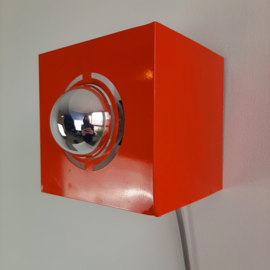 Vintage wandlamp van Philips | Jaren 70 kubus lamp | Oranje