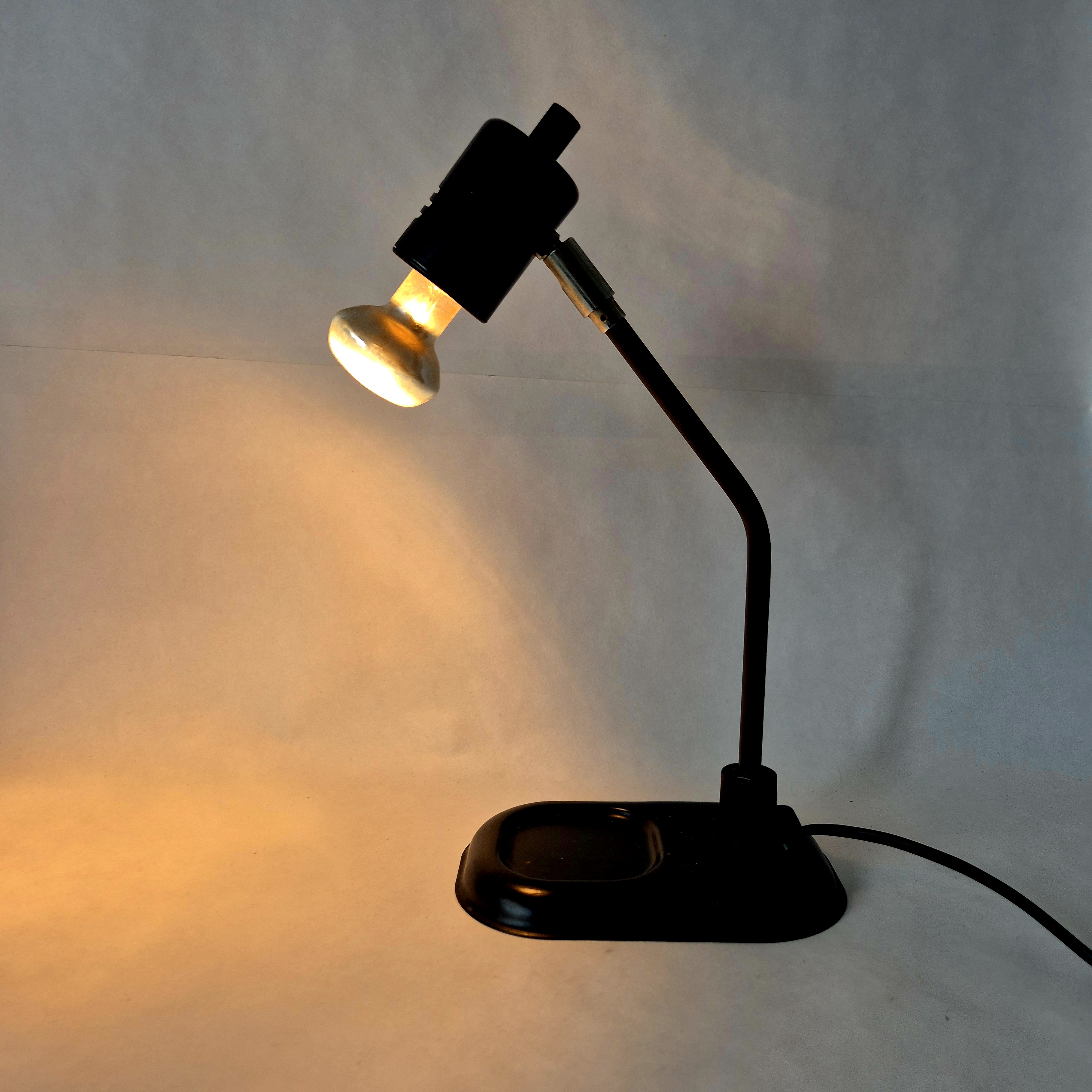 Klareco Design bureaulamp | Jaren 80  zwarte bureaulamp