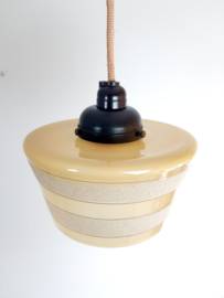 Art Deco glazen hanglamp oker