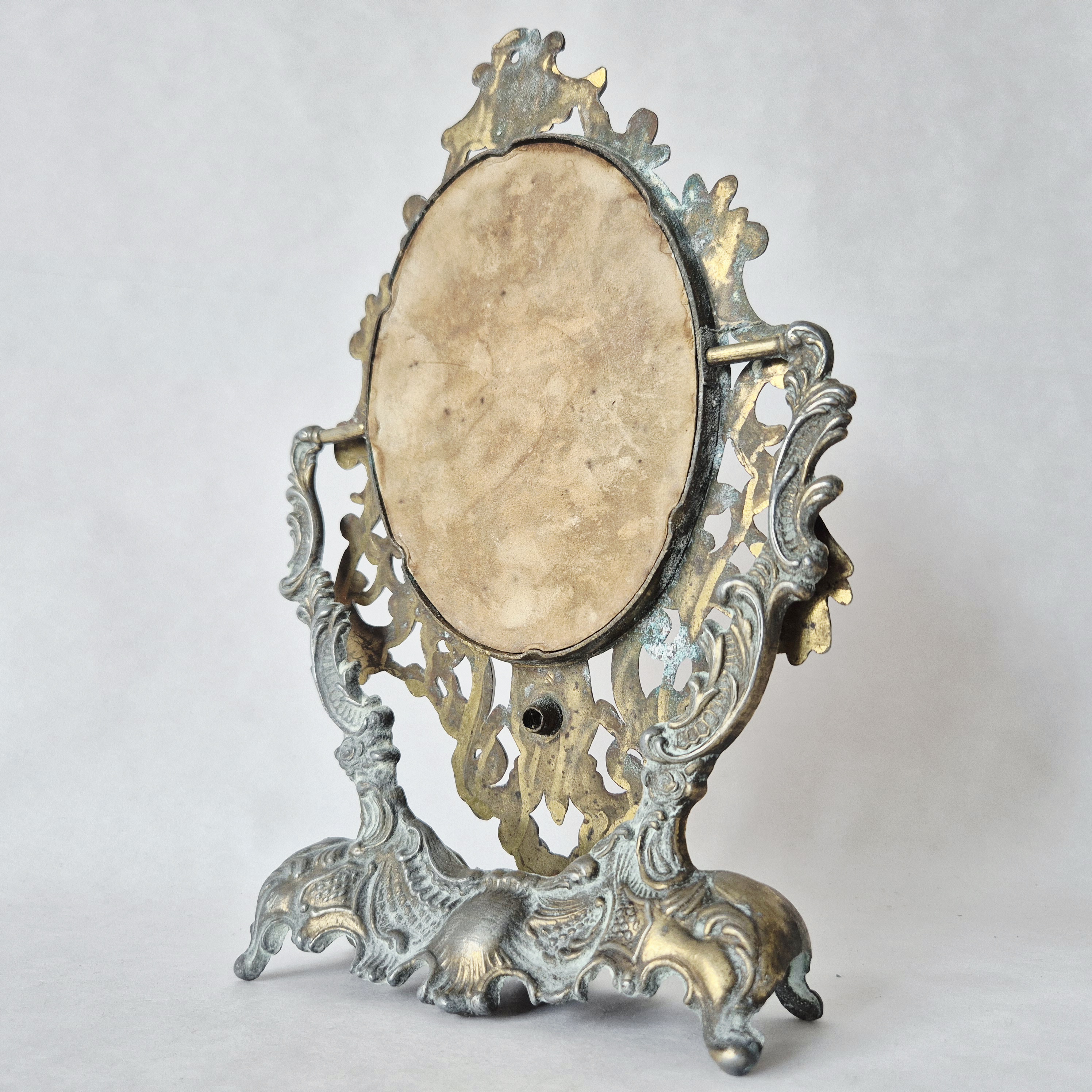 Vintage messing make-up spiegel | Tafel spiegel | Spiegel met barok design | Tafelspiegel Italiaans design