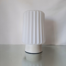 Plafondlamp Philips, plissé glas, in de stijl van Louis Kalff