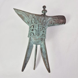 Antieke Chinese Jue uit de Shang- en Zhou dynastieën | Bronzen Jue voor rituelen